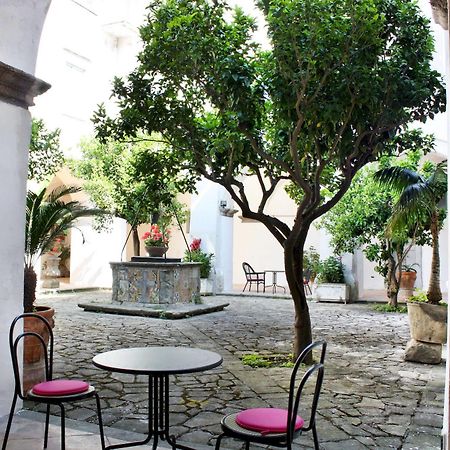 לינה וארוחת בוקר מסה לוברנסה San Francesco Relais מראה חיצוני תמונה