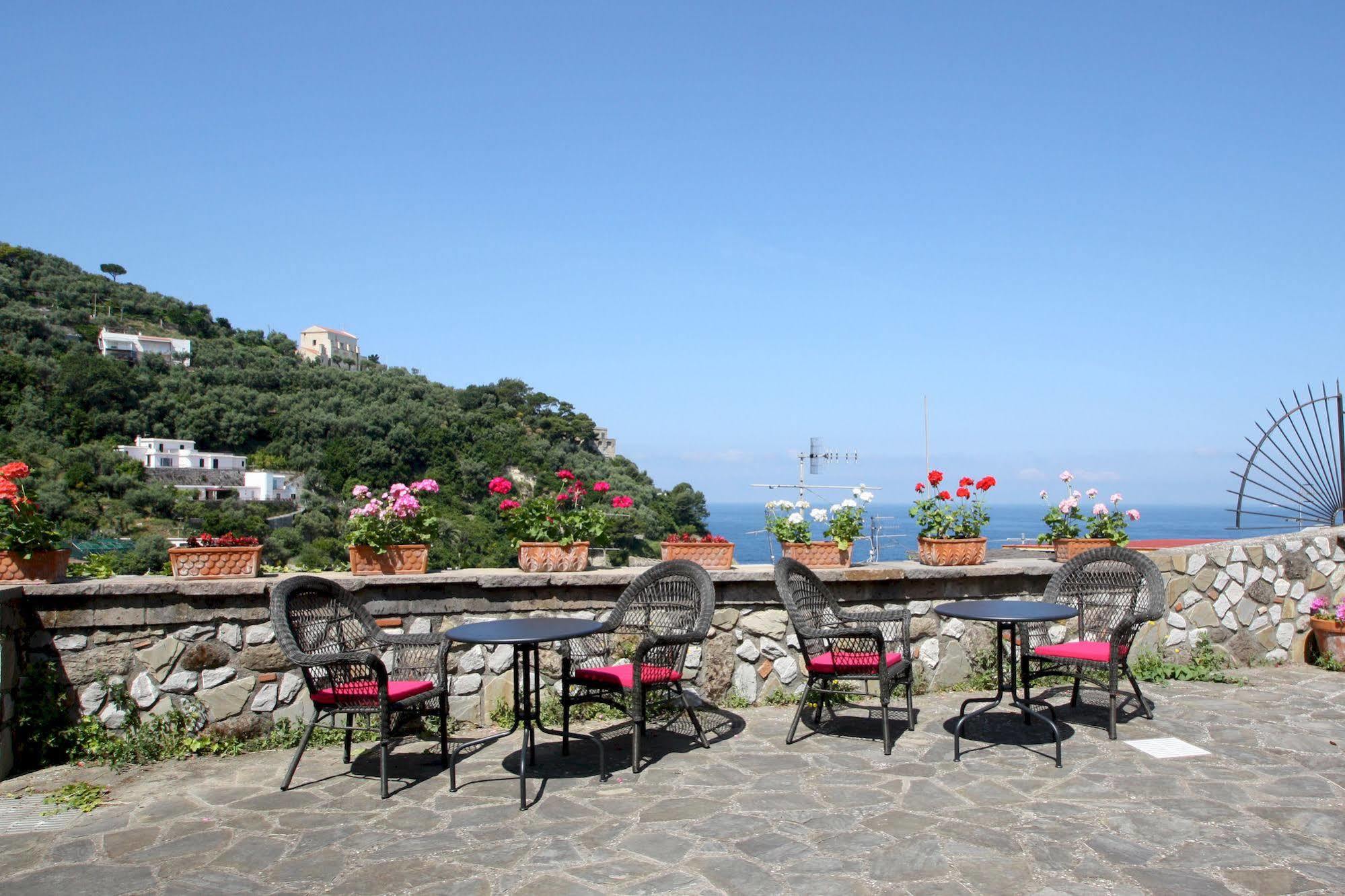 לינה וארוחת בוקר מסה לוברנסה San Francesco Relais מראה חיצוני תמונה