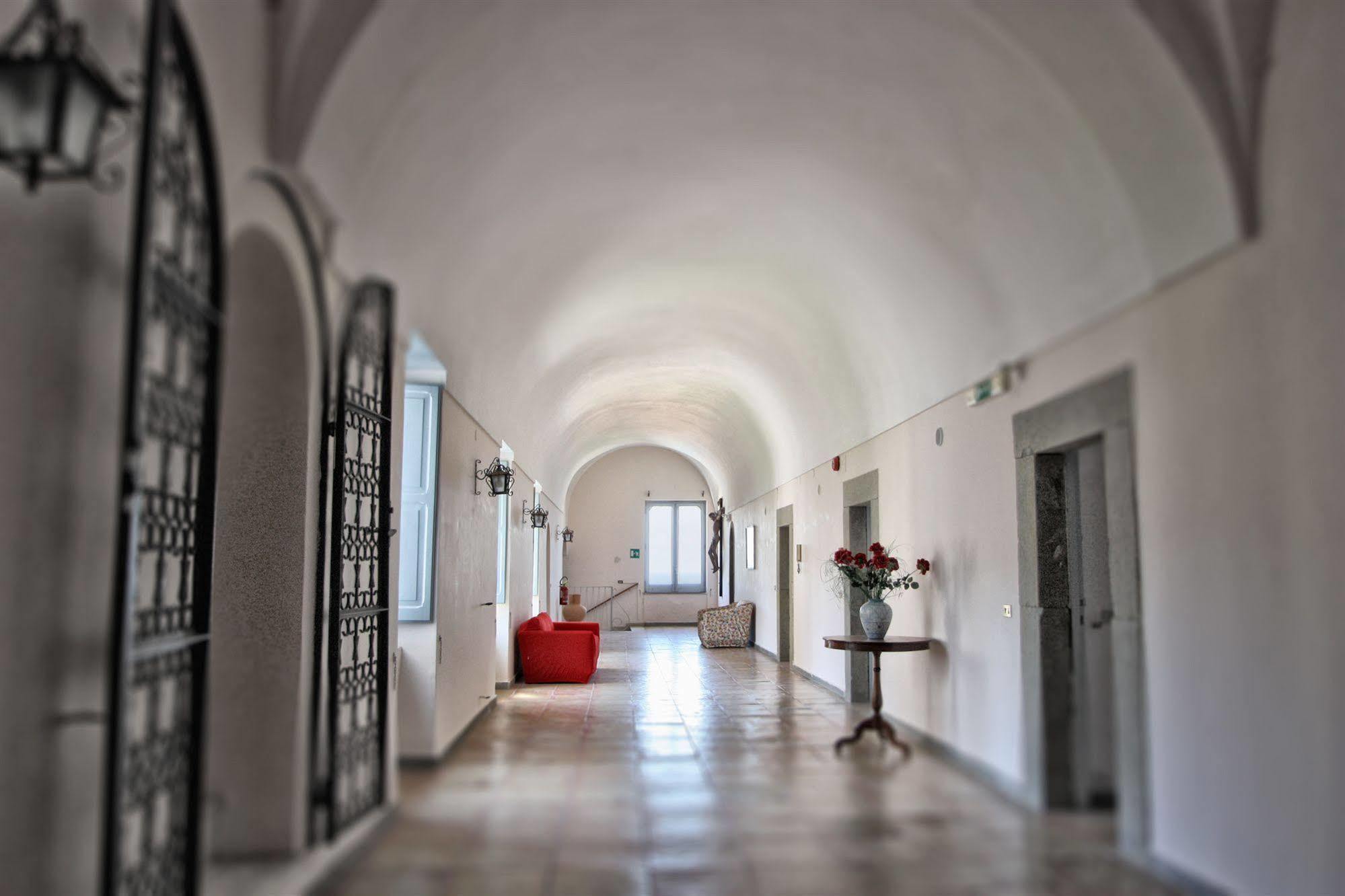לינה וארוחת בוקר מסה לוברנסה San Francesco Relais מראה חיצוני תמונה